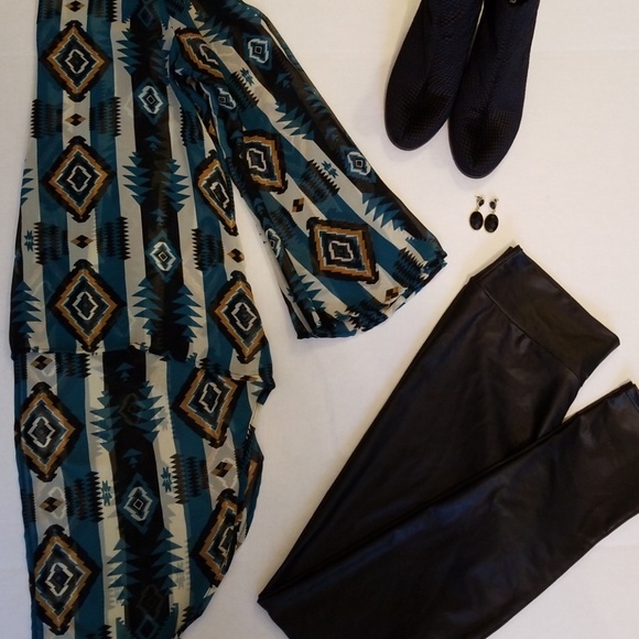 Mimx Aztec High-low Sheer Top - Picture 6 of 6